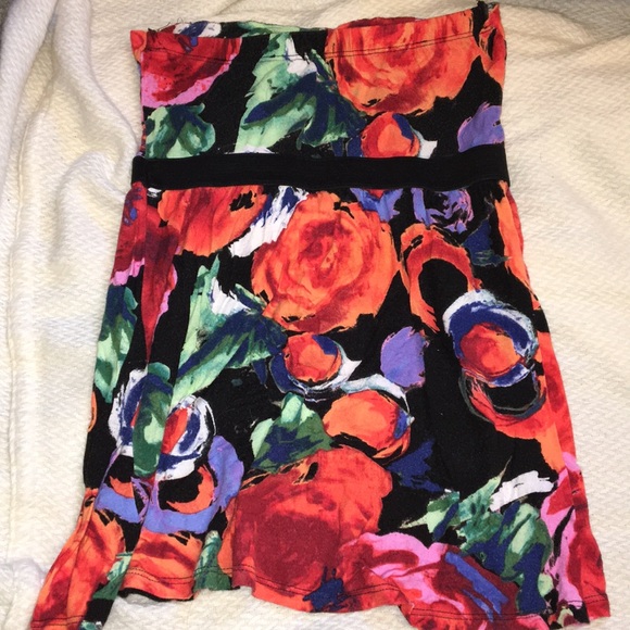 2 for $10 ❤️ kimchi blue tube top bought from UO - Picture 3 of 3
